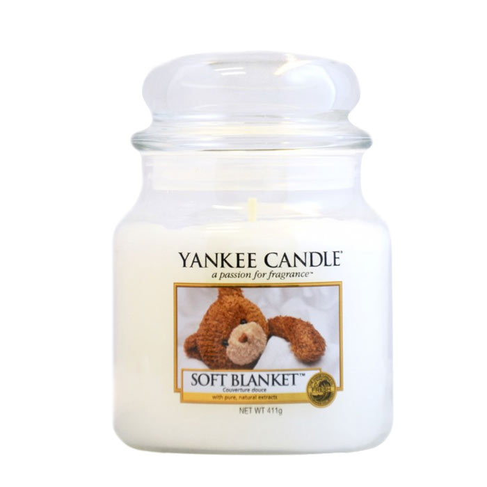 Yankee Candle Classic Medium Jar Soft Blanket Candle 411g